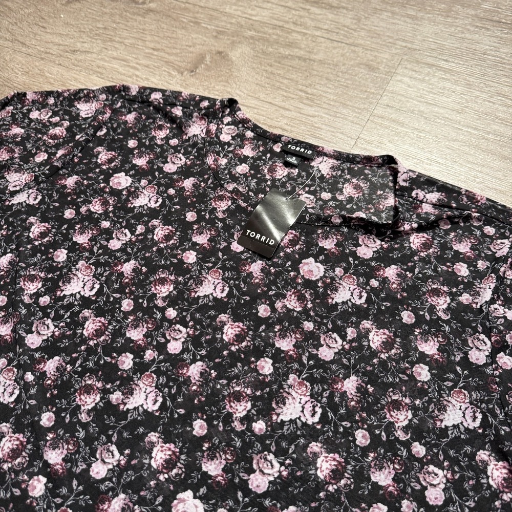 Torrid Top Womens 5x Black Pink Rose Floral Mesh Tunic Crew Neck Peasant Nylon - Picture 2 of 9